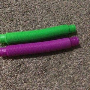 Pop tubes/ purple / green